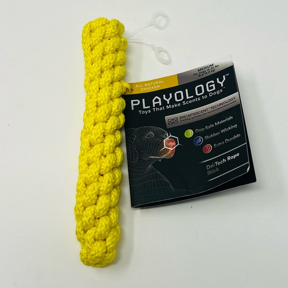 NWT Playology Dri Tech Rope Stick Medium (15-35 pound dogs) Chicken Flavor - Picture 1 of 6